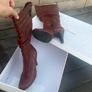 Guess leather heeled boots brownish/red color
